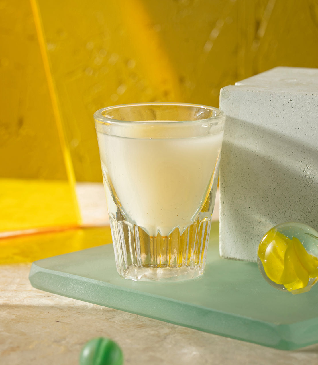 Green Tea & Honey Shot – 30 MG CBD mood image.