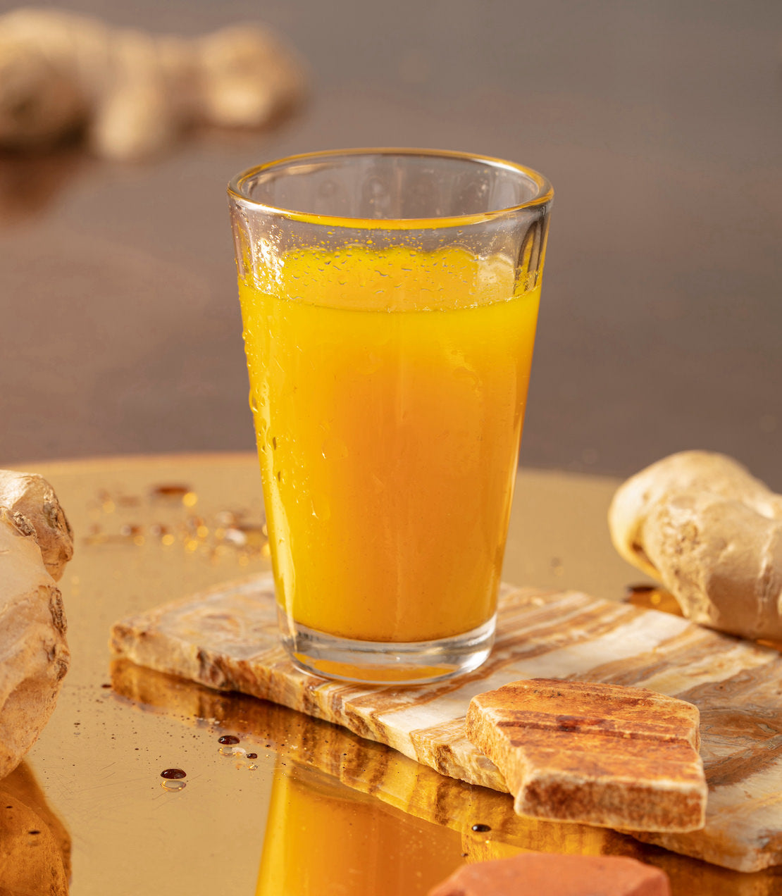 Turmeric Ginger Shot – 30 MG CBD mood image.